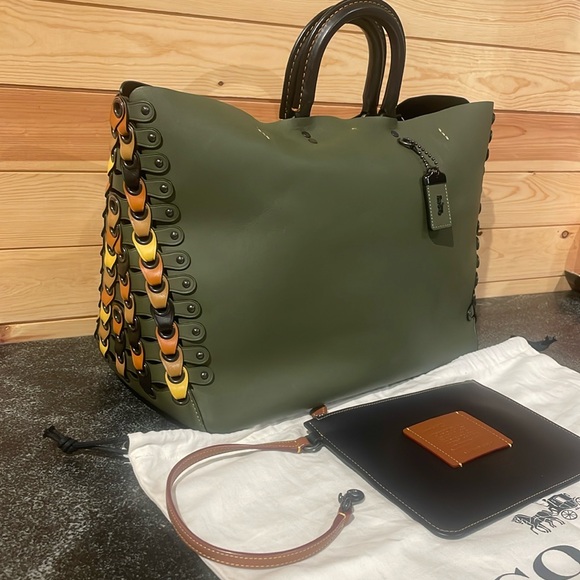 Coach Handbags - I💛OFFERS! Coach Rogue Link Tote Satchel!